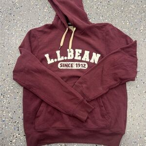 L.L.Bean since 1912  Spell out Logo Sweatshirt Hoodie   Size SM Outdoor Camp